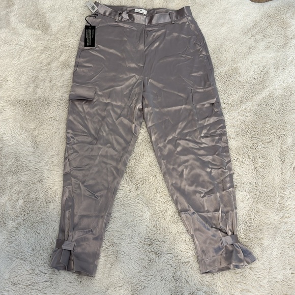 Aritzia Babaton Refined Satin Cargo Pant - Picture 6 of 12